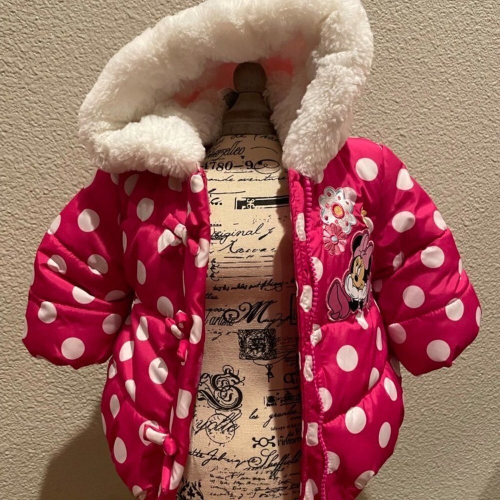 NWOT Disney Polka Dot Minnie Mouse PufferJacket Size 0-6